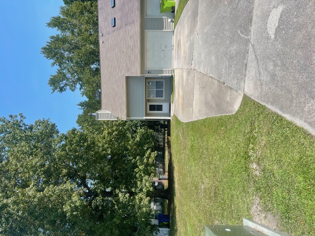 137 Village Court - 1